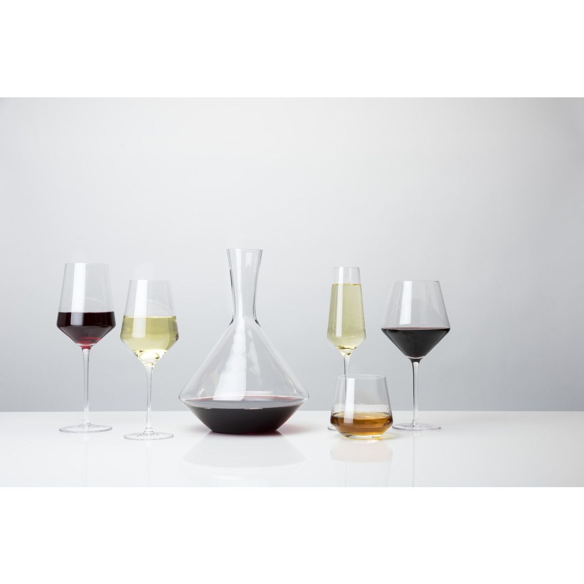 VISKI Angled Crystal Wine Glass Chardonnay 13 oz - Ec'clectibles