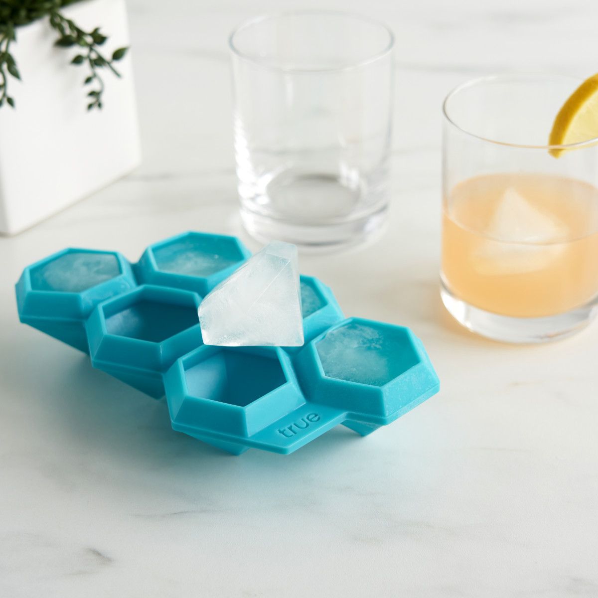 True Zoo Diamond Silicone Mold and Ice Cube Tray for Whiskey, Bath